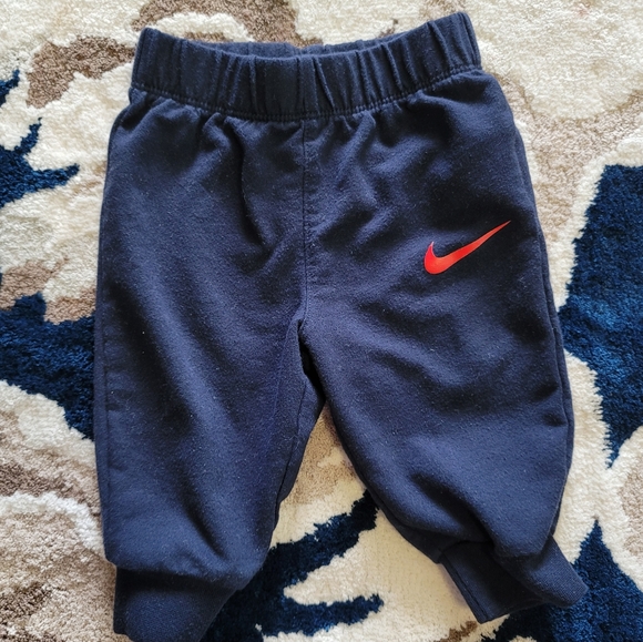 Baby boy Bundle size 6 months - Picture 2 of 2